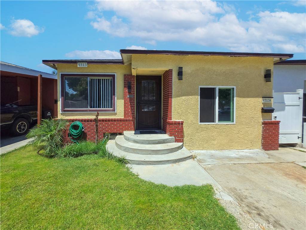 South Gate, CA 90280,9313 Dearborn AVE
