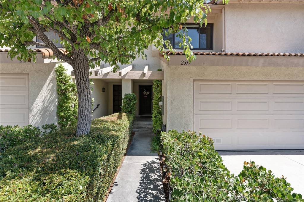 Fullerton, CA 92833,2317 Sandbar DR #204