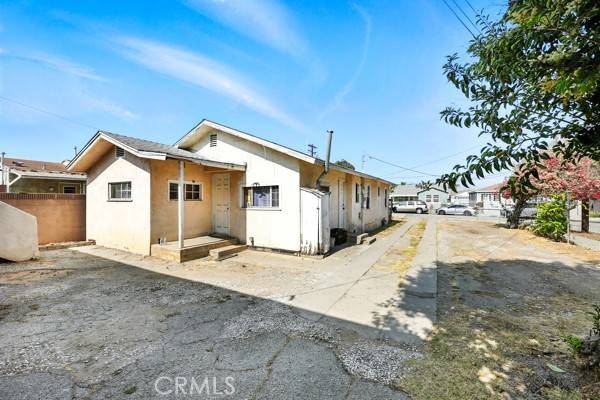 Hawthorne, CA 90304,11156 S Grevillea AVE