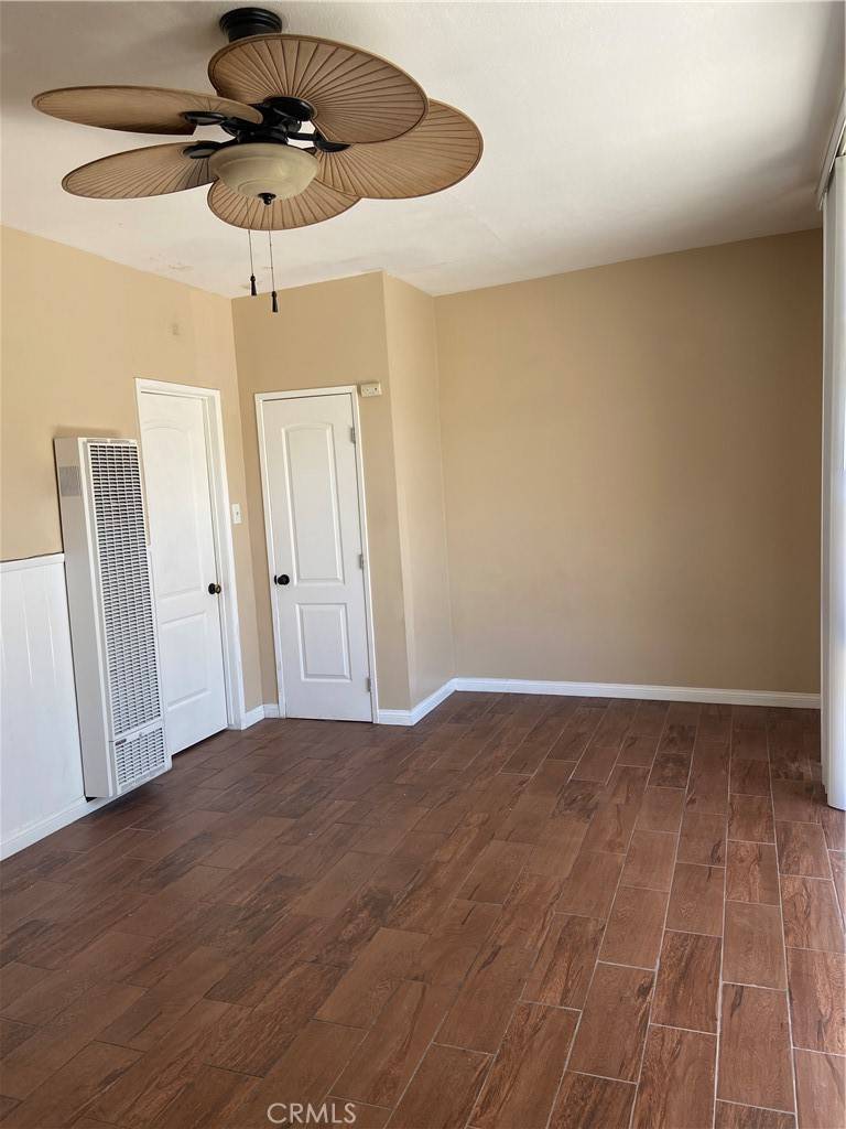 South Gate, CA 90280,8614 Evergreen #2