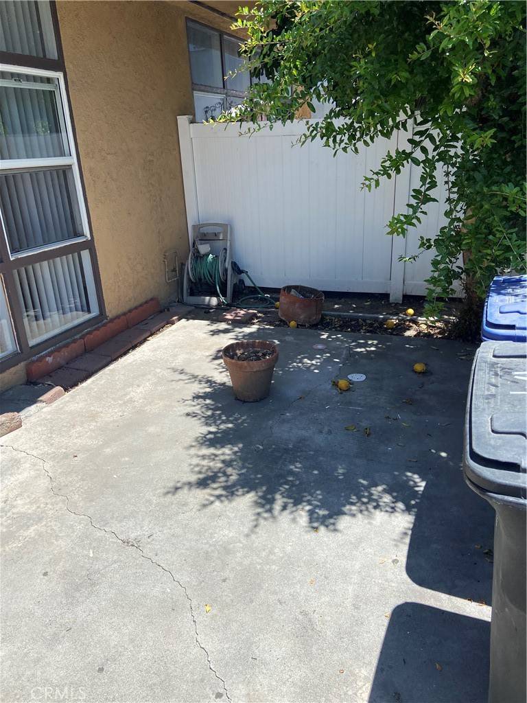 South Gate, CA 90280,8614 Evergreen #2