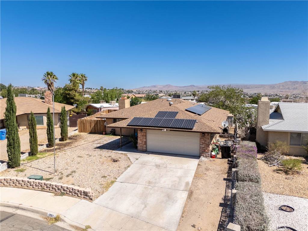 Barstow, CA 92311,1267 Joshua Tree DR