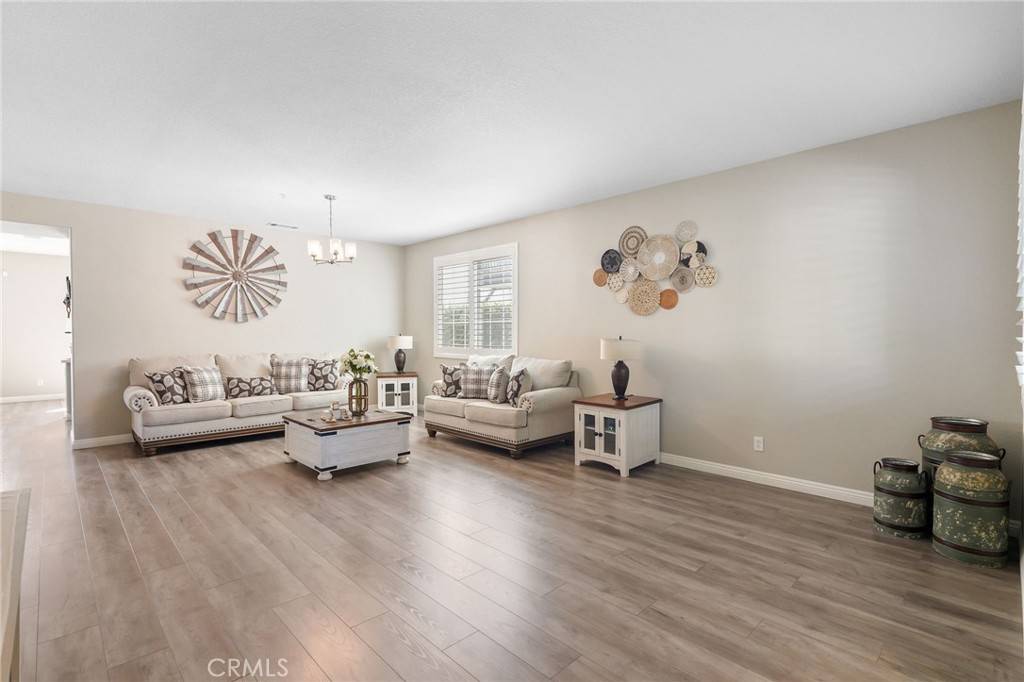 Fontana, CA 92336,5887 Seminole WAY