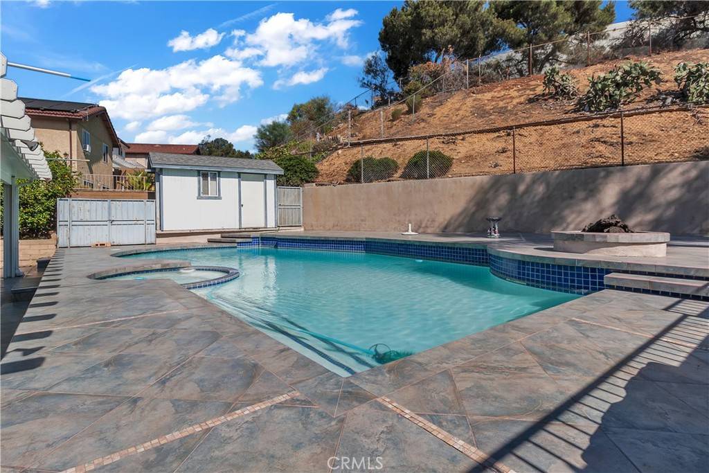 Montebello, CA 90640,1010 W Yorktown AVE