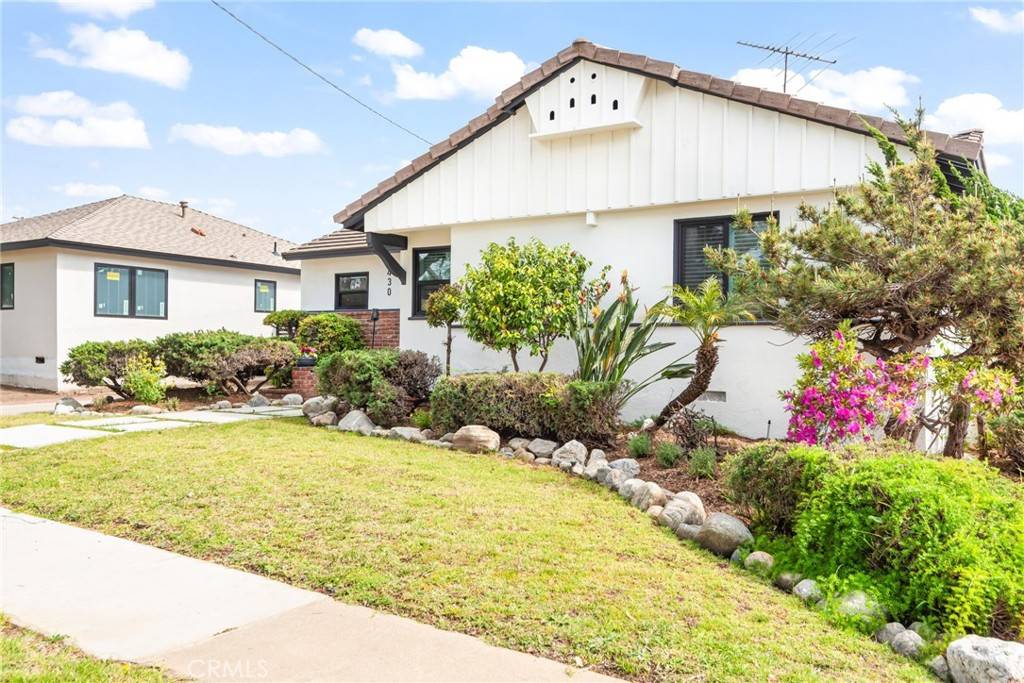 Inglewood, CA 90303,2430 Van Wick ST