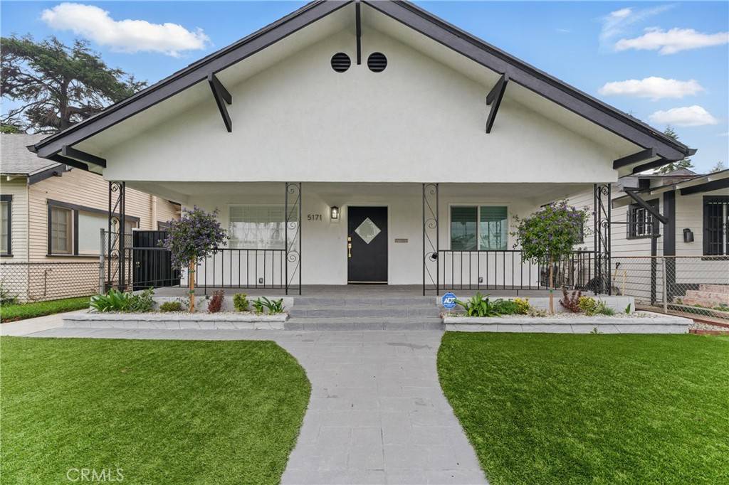 Los Angeles, CA 90062,5171 S Wilton PL