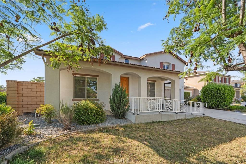 Moreno Valley, CA 92555,27132 Golden Field CT