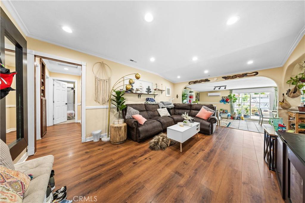 Covina, CA 91722,16754 Benwood