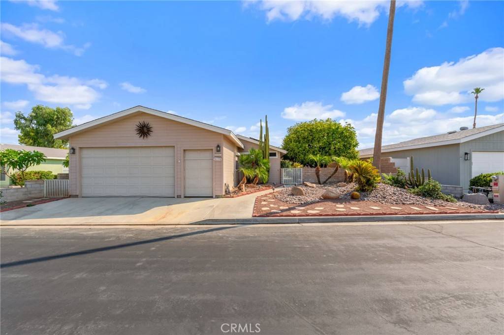Thousand Palms, CA 92276,34774 Stage DR