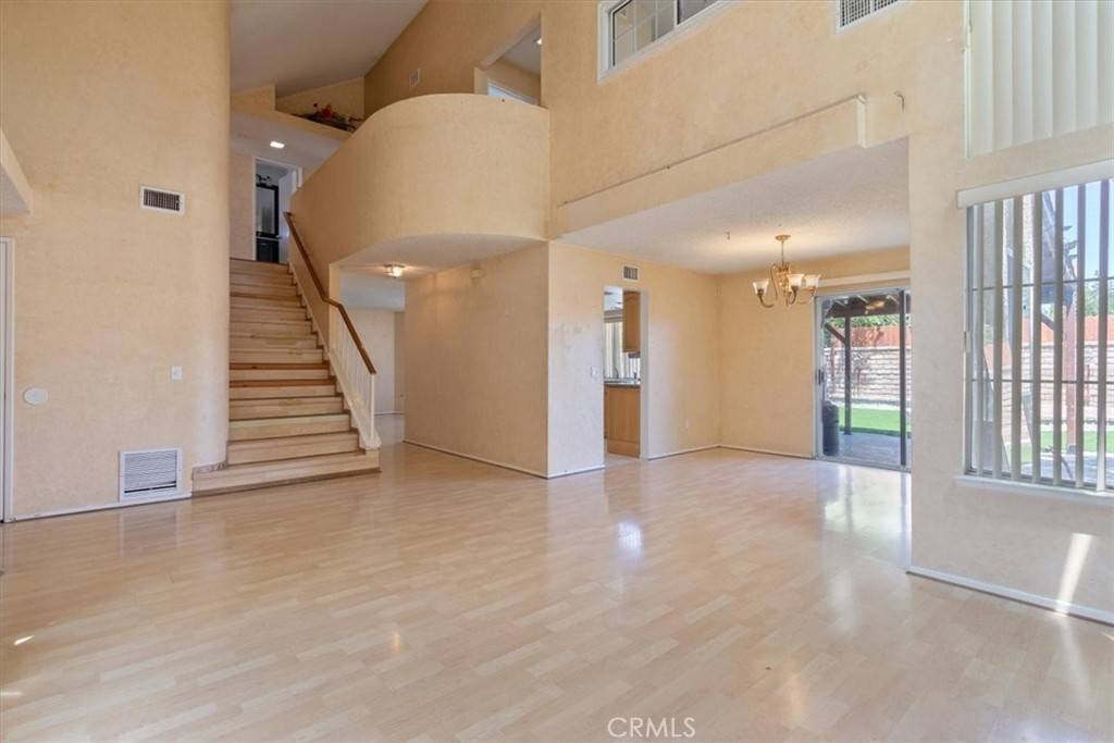 Palmdale, CA 93550,1233 Springline DR