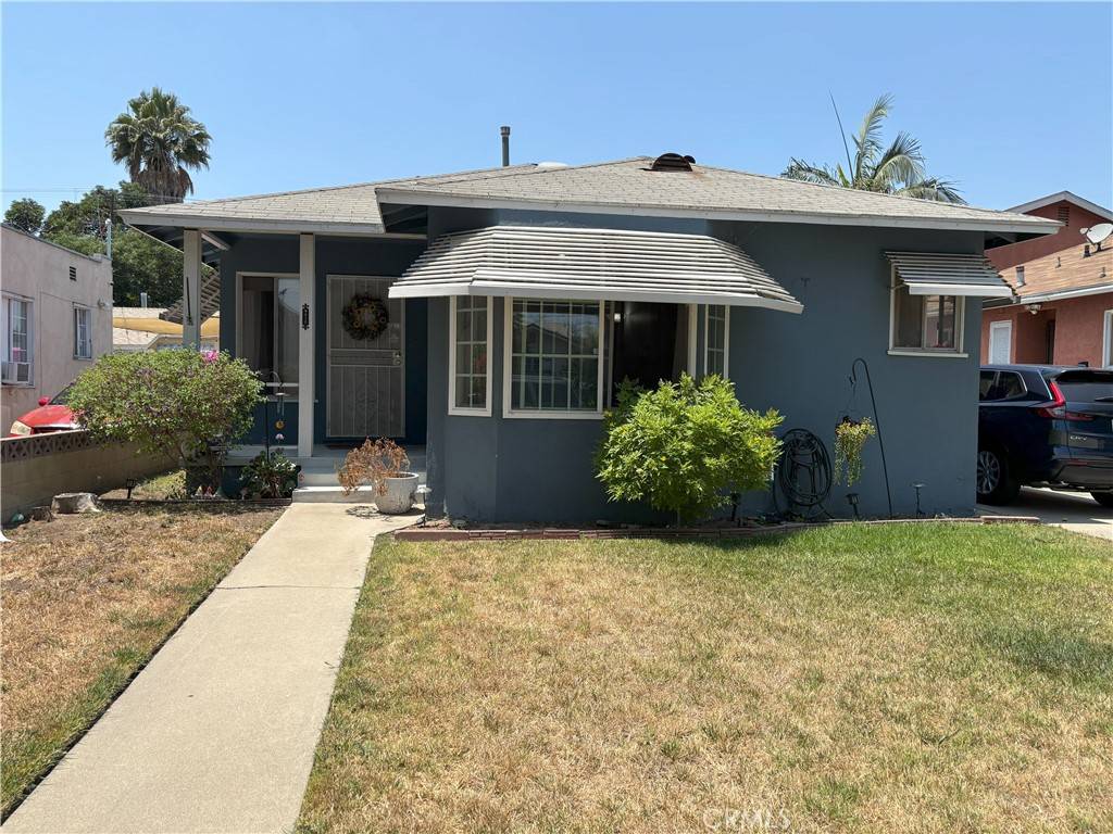 South Gate, CA 90280,9525 Dearborn AVE