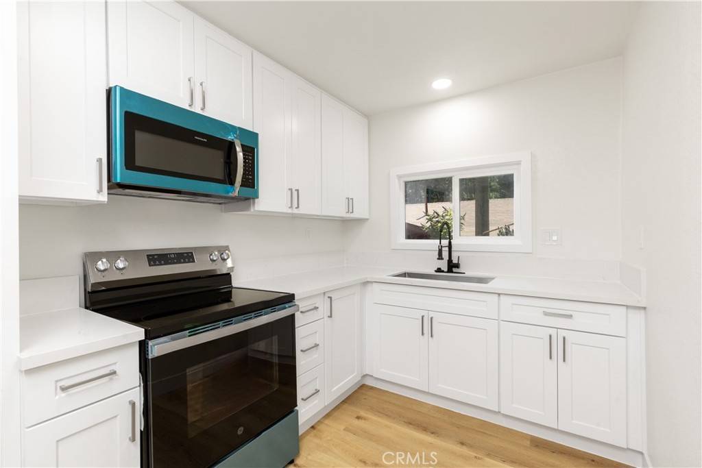 Crestline, CA 92325,705 Ashlar DR