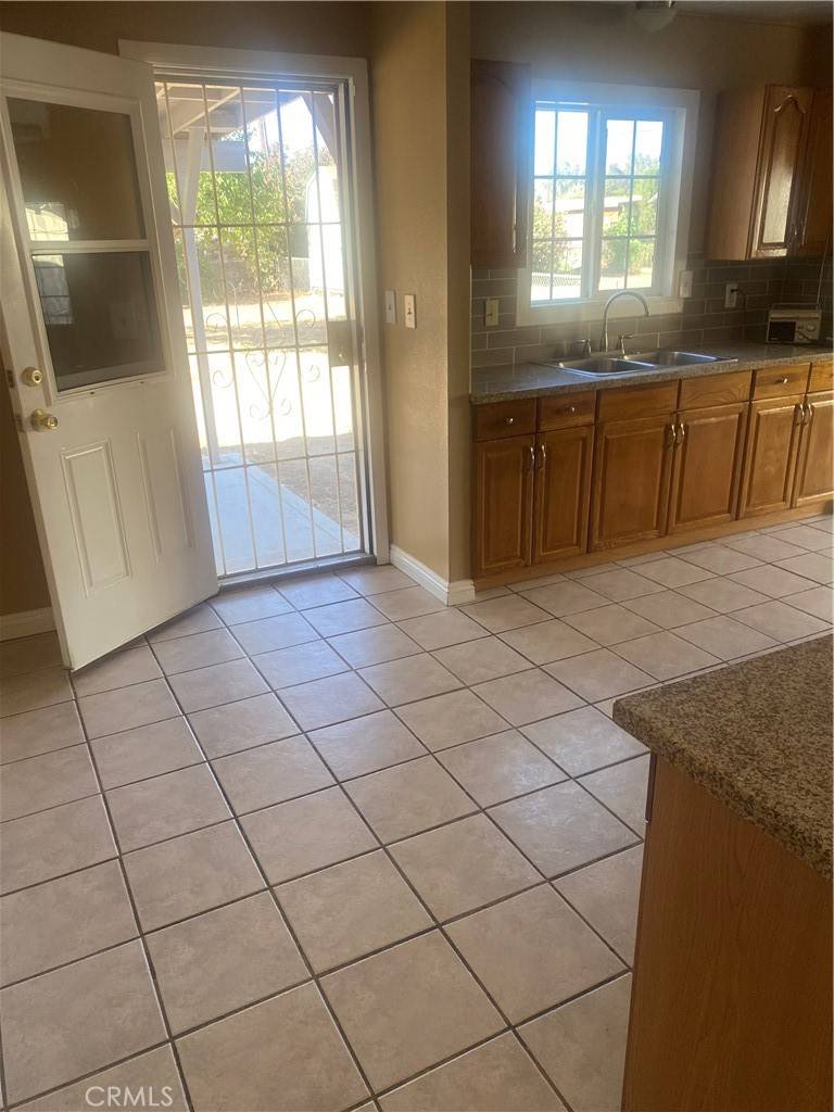Winchester, CA 92596,33140 Finch ST