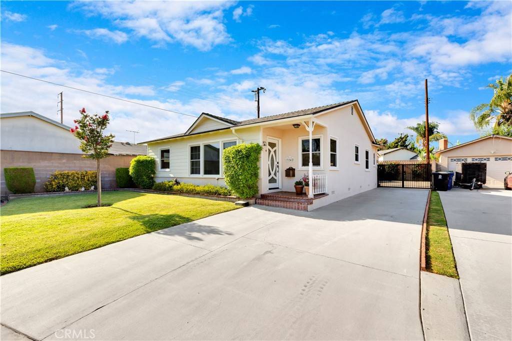 Rosemead, CA 91770,3242 Heglis Avenue