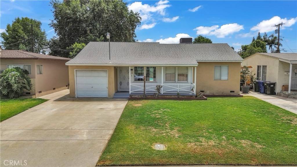 Pico Rivera, CA 90660,9838 Maxine ST