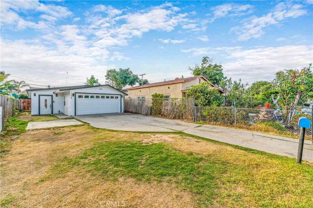 Lynwood, CA 90262,12029 2nd AVE