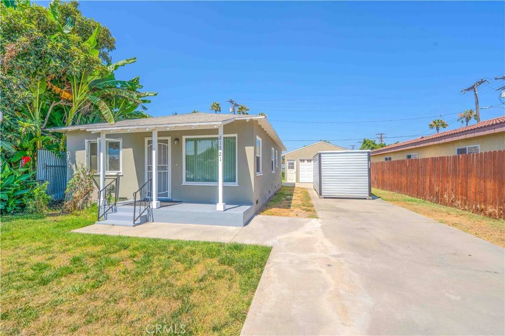 Hawaiian Gardens, CA 90716,21721 Juan AVE