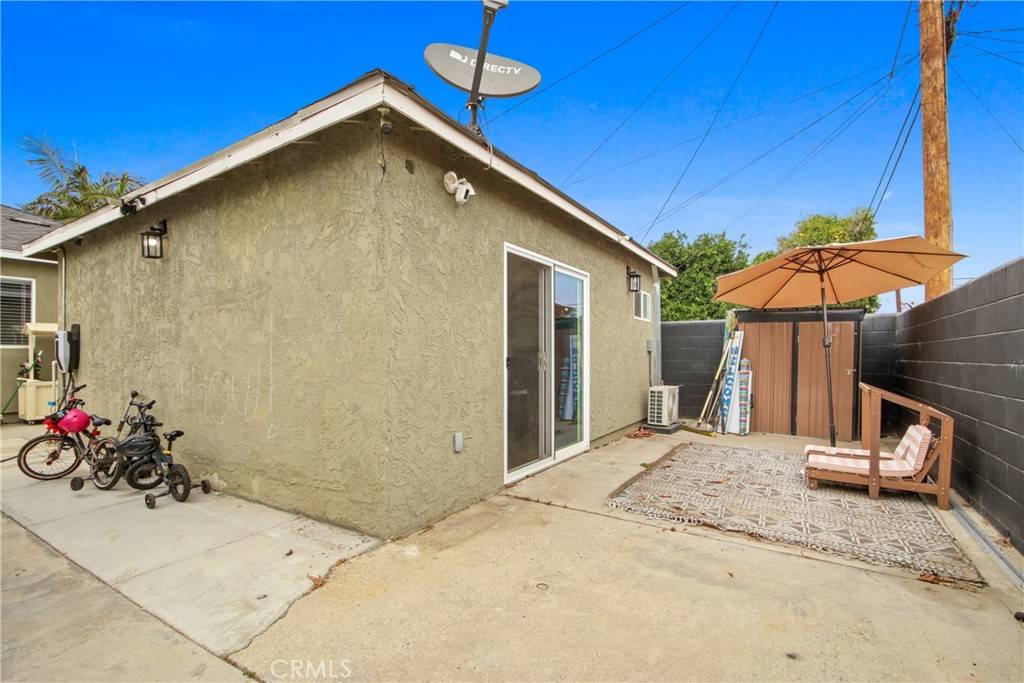 Lynwood, CA 90262,11612 Virginia AVE #A