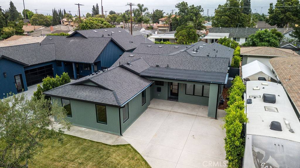 Downey, CA 90241,10828 Hasty AVE