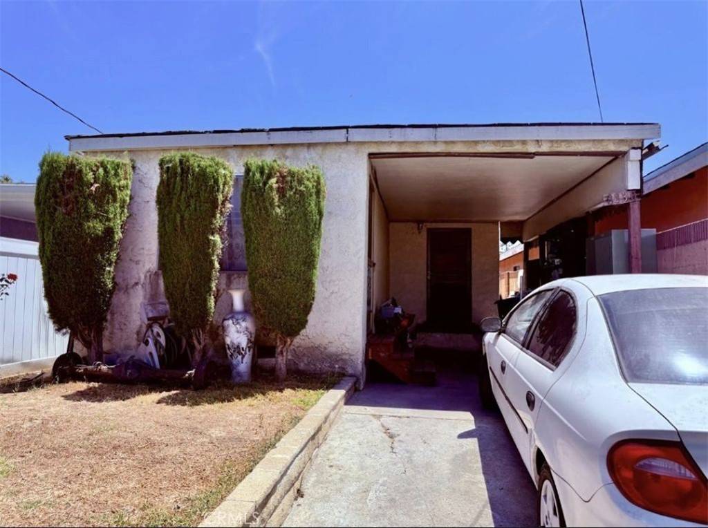 Paramount, CA 90723,8330 Elburg ST