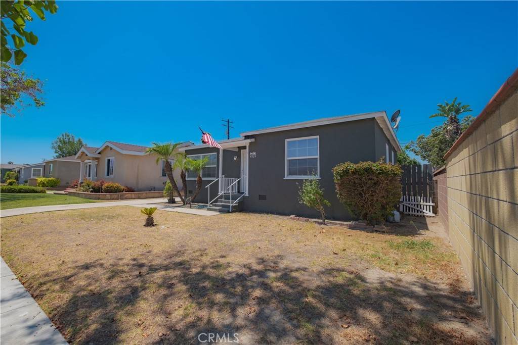 Long Beach, CA 90807,4829 Walnut Ave
