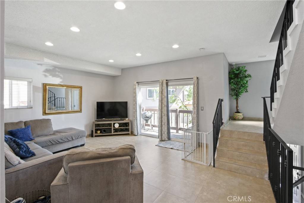 Pico Rivera, CA 90660,9010 Burke ST #38