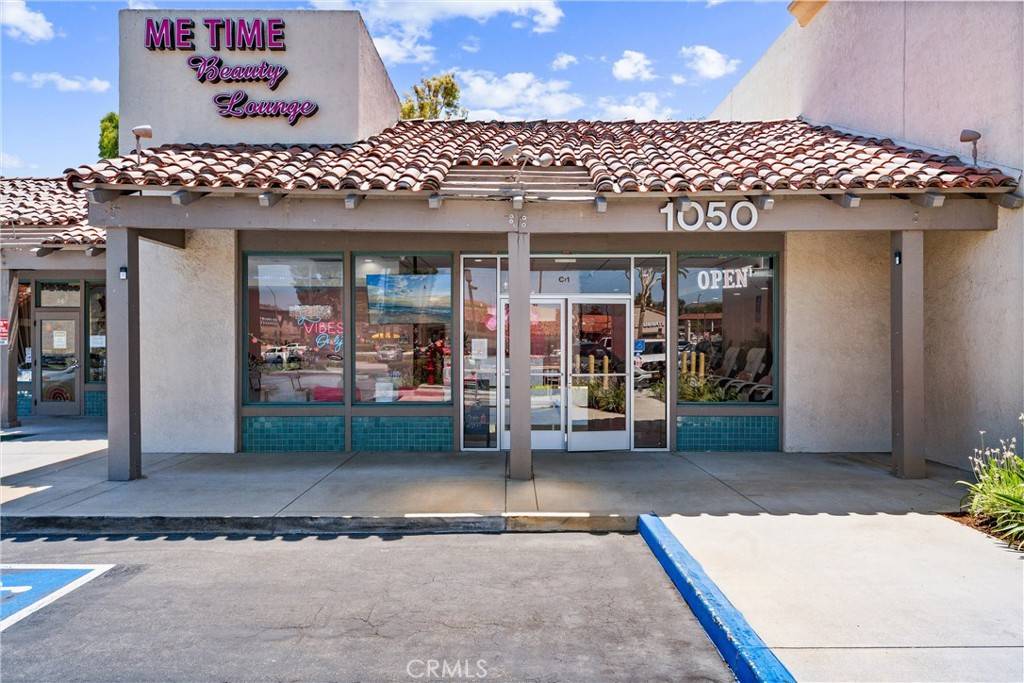 Brea, CA 92821,1050 E Imperial HWY