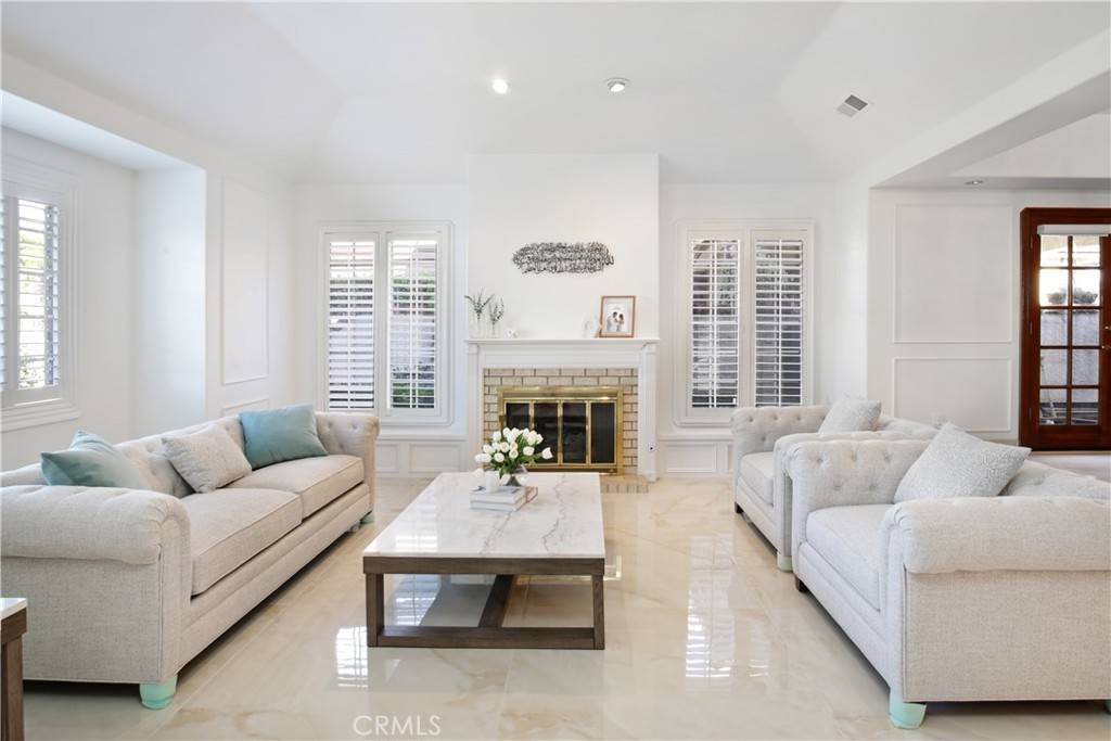 Downey, CA 90240,9378 Suva ST
