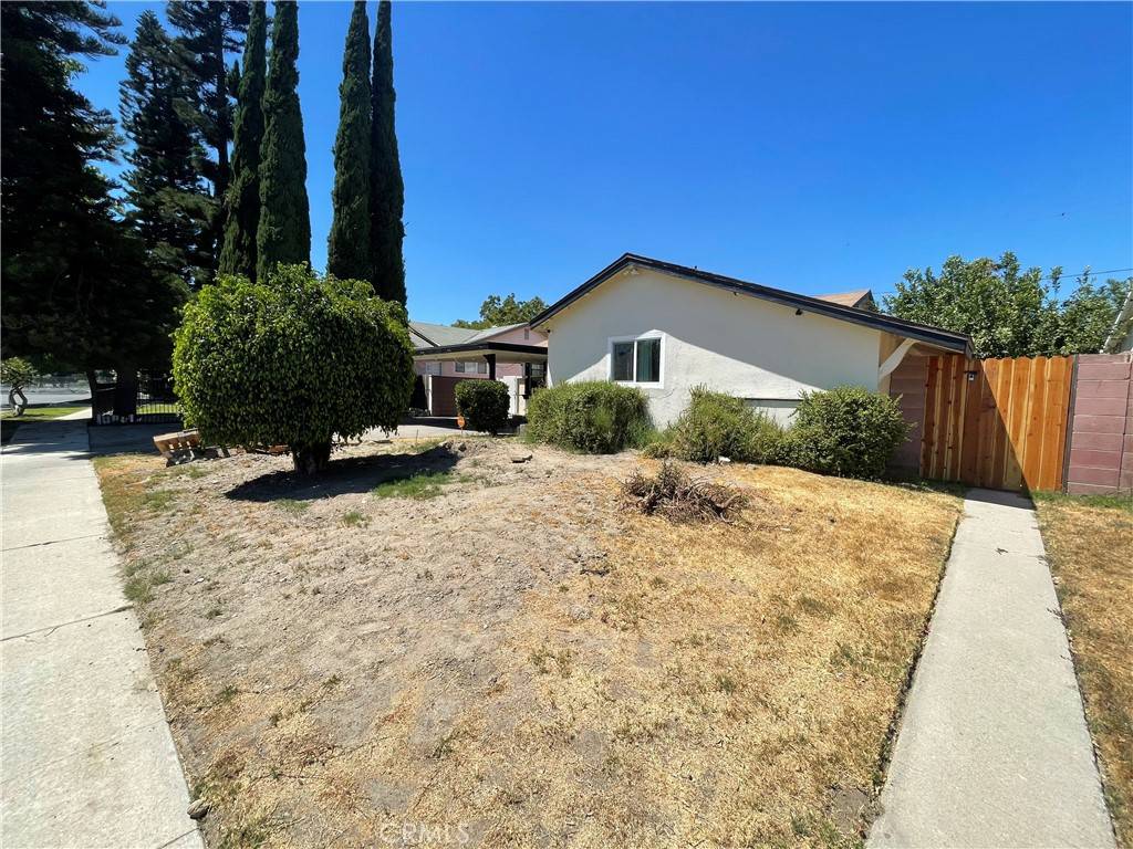 Sun Valley, CA 91352,13229 Schoenborn ST
