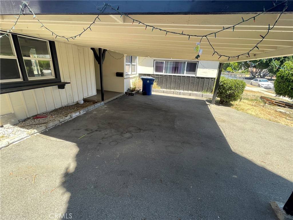 Sun Valley, CA 91352,13229 Schoenborn ST