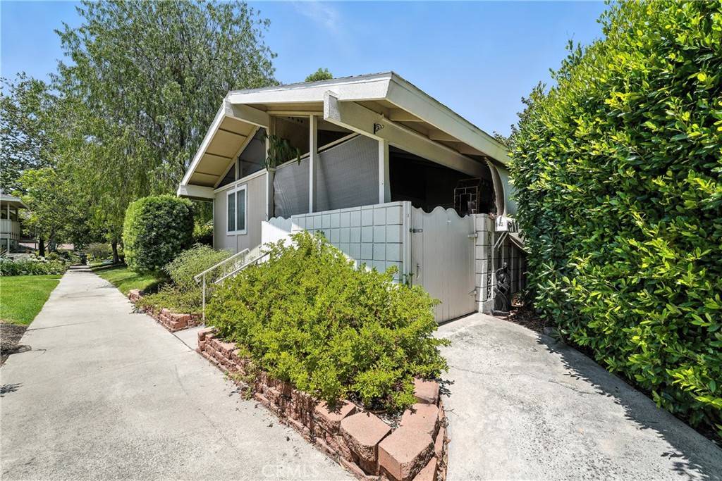 Laguna Woods, CA 92637,542 Via Estrada #B