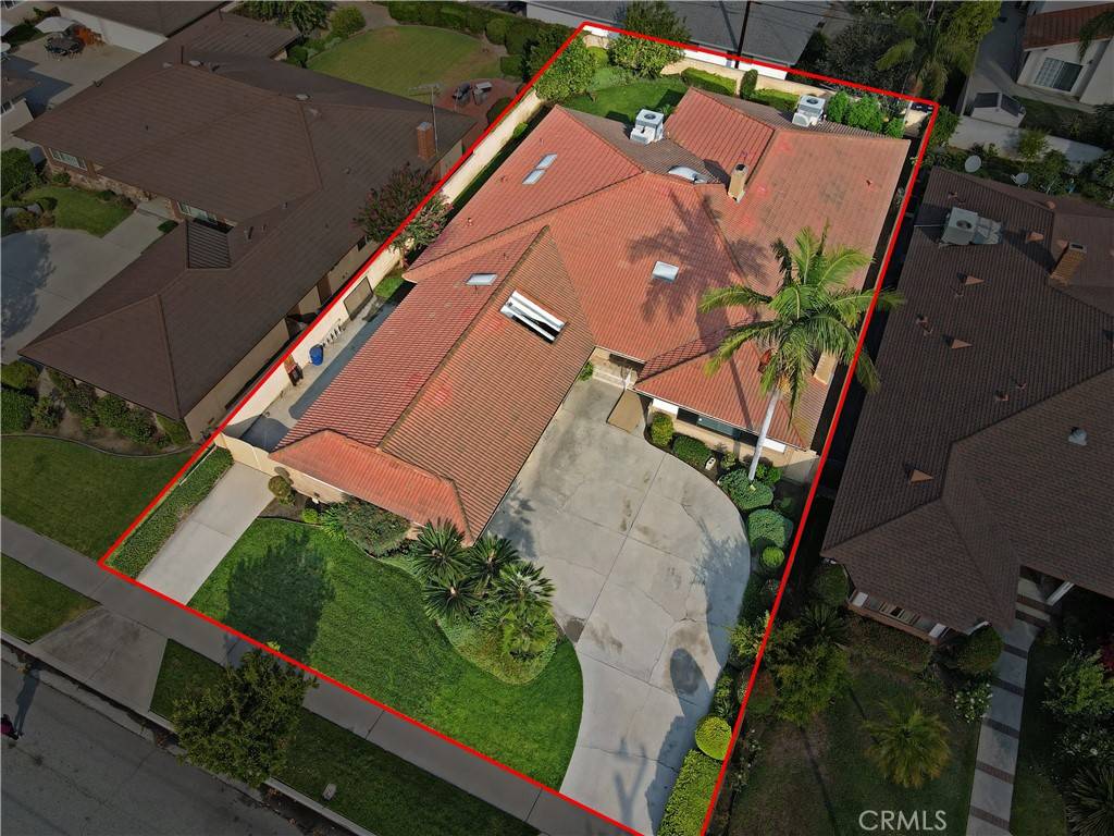 Downey, CA 90242,12113 Julius AVE