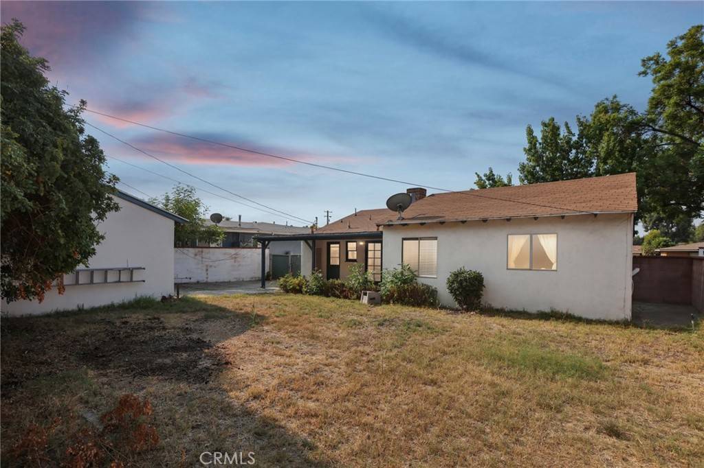 Glendora, CA 91741,417 W Leeside ST