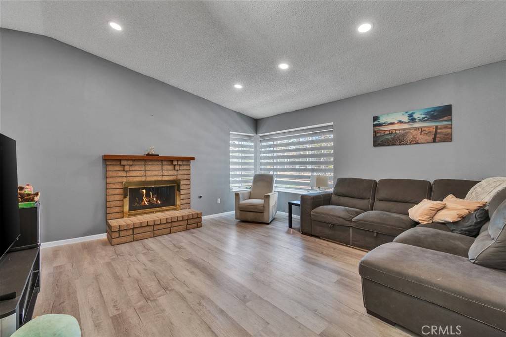 Jurupa Valley, CA 92509,2885 Heller DR