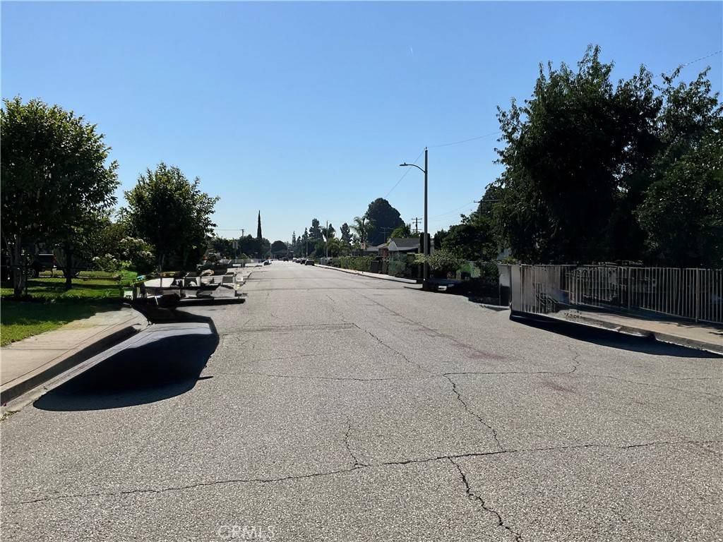 Pomona, CA 91768,2199 Laurel AVE