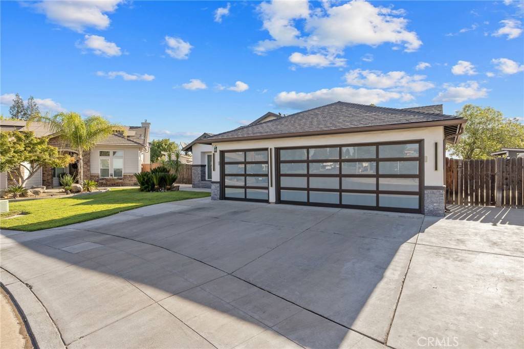 Fresno, CA 93720,8598 N Recreation AVE