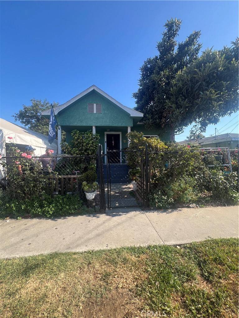 Los Angeles, CA 90001,1734 E 63rd ST