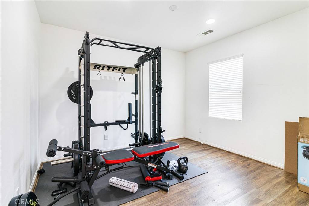 Victorville, CA 92394,15992 Yosemite ST