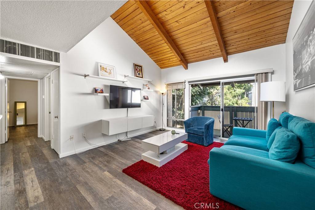 Canoga Park, CA 91304,8601 International AVE #224