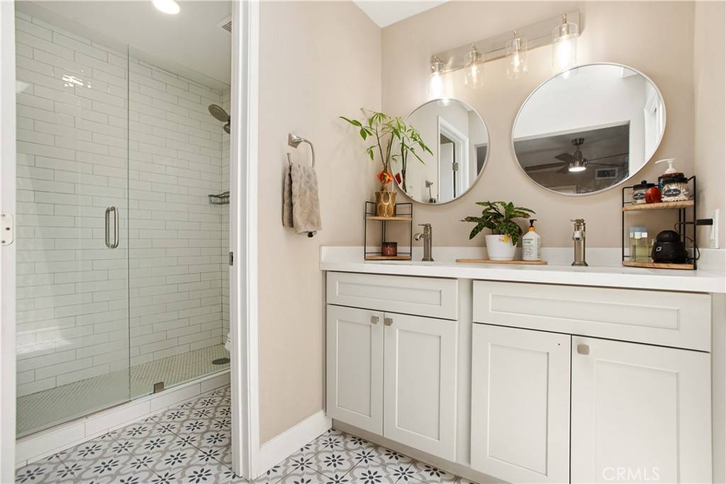 Whittier, CA 90602,9009 Bluford AVE