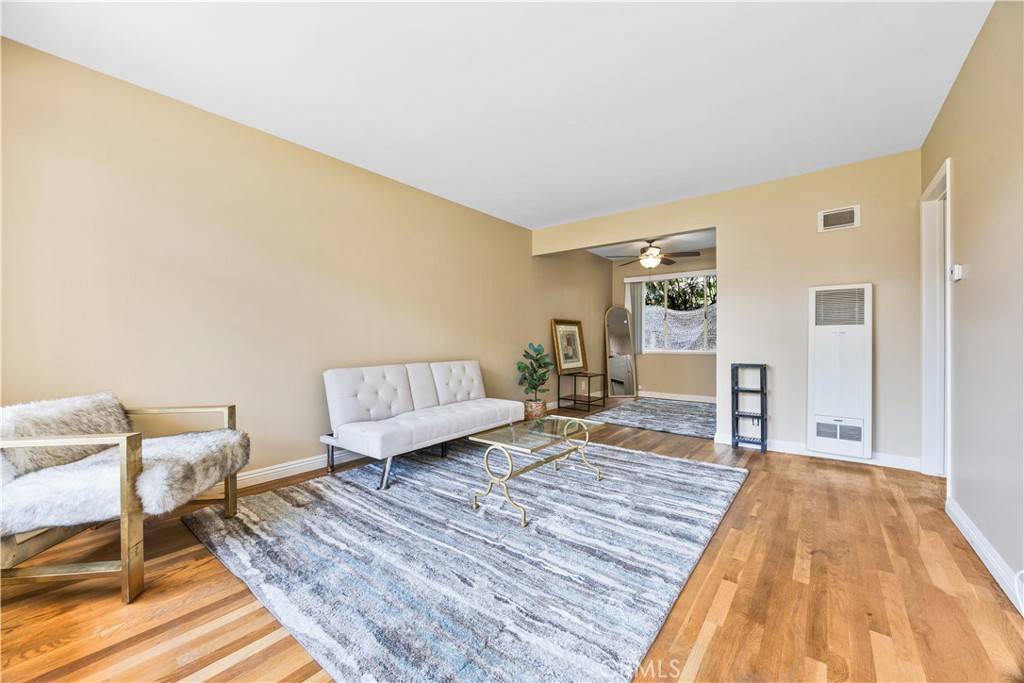 Long Beach, CA 90802,416 Orange AVE #5