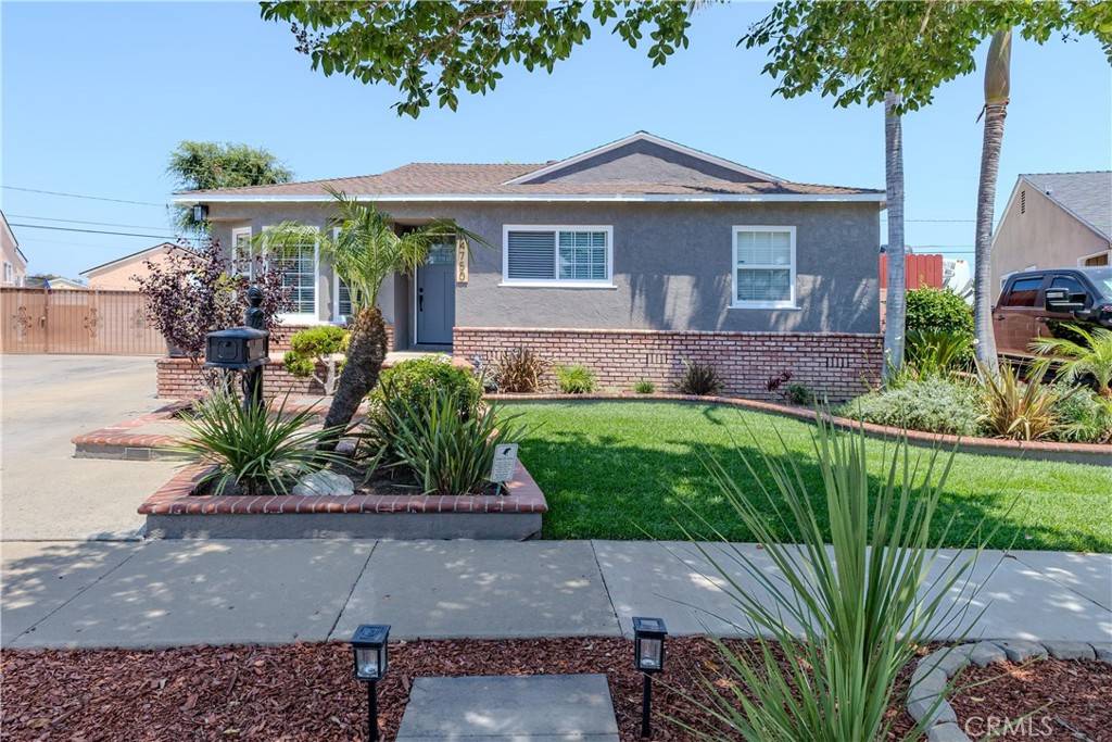 Lakewood, CA 90712,4750 Vangold AVE