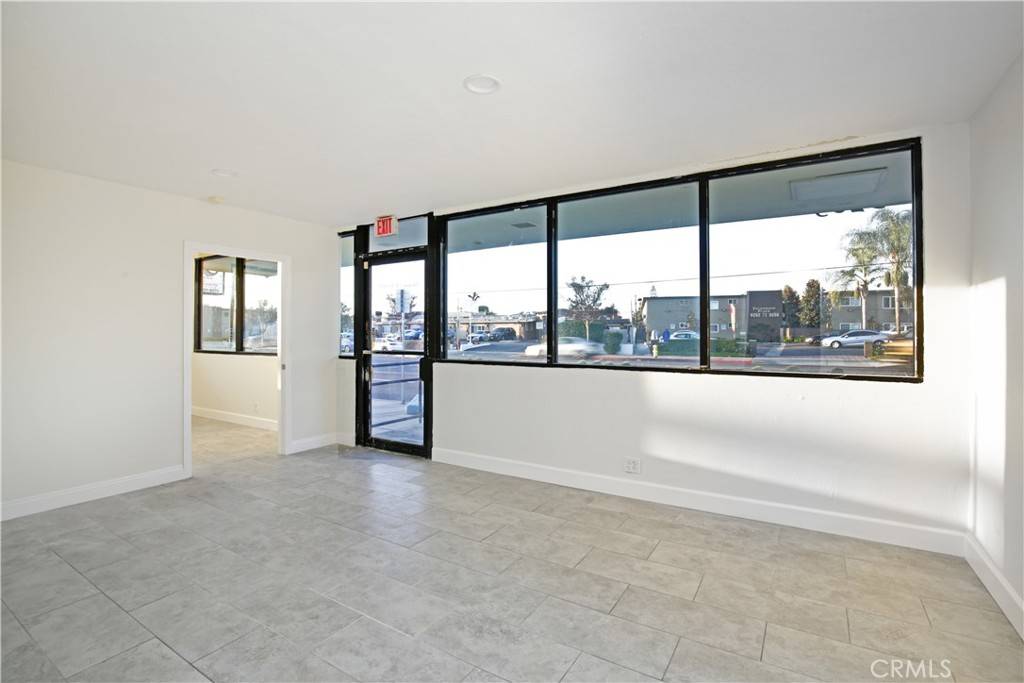 Pico Rivera, CA 90660,9265 Telegraph RD #R