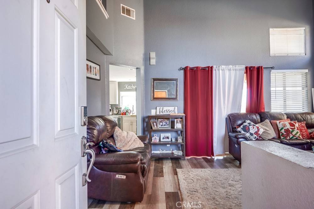 Fontana, CA 92337,11484 Lime Orchard LN