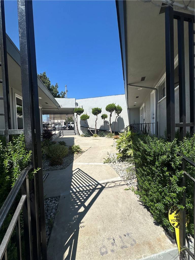Montebello, CA 90640,2603 W Beverly BLVD