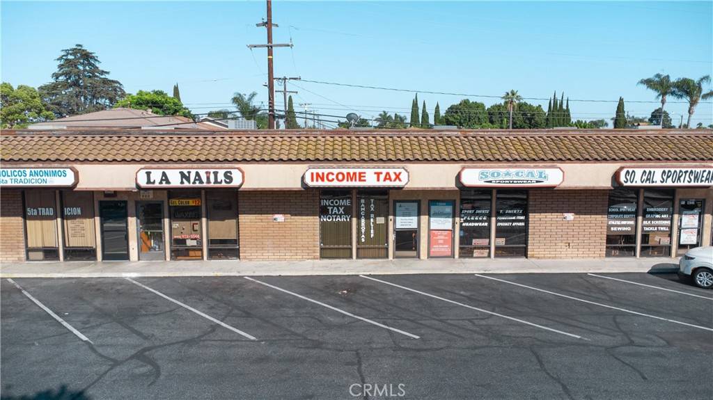 Downey, CA 90242,12848 Paramount BLVD