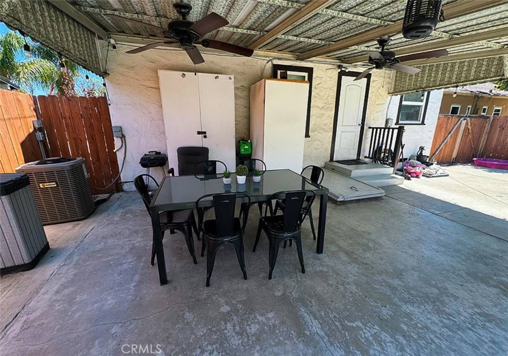 San Bernardino, CA 92405,2748 N D ST