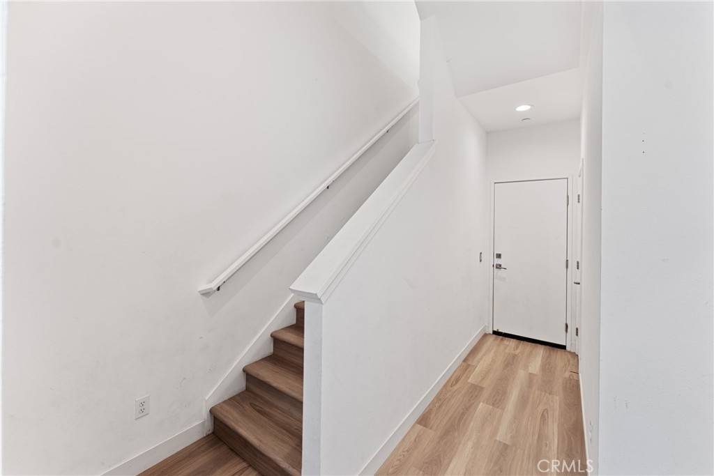 Montebello, CA 90640,1009 Roble PL