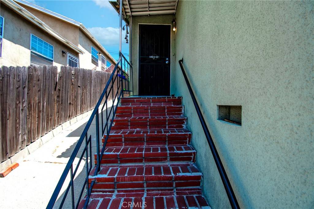 City Terrace, CA 90063,924 N Gage AVE