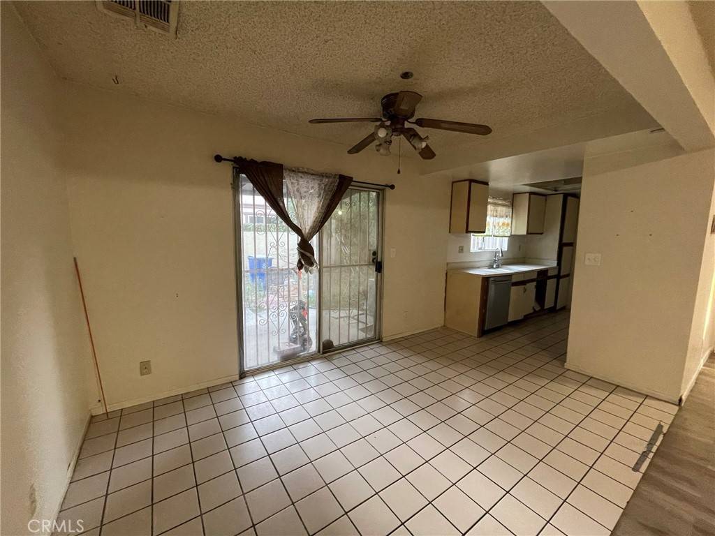 Pomona, CA 91766,1575 S Reservoir ST #H